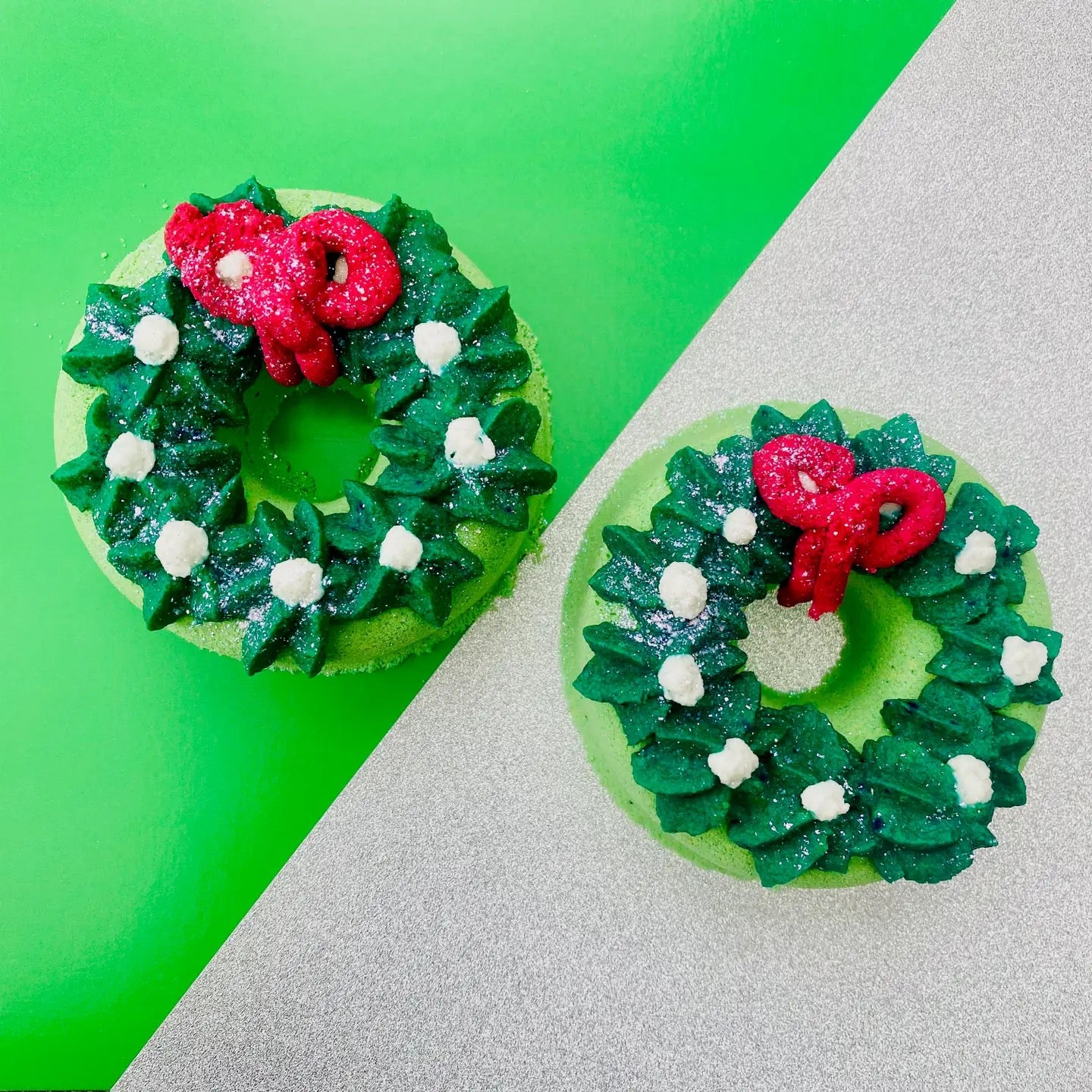 Handmade Christmas Wreath Topped Bath Bomb