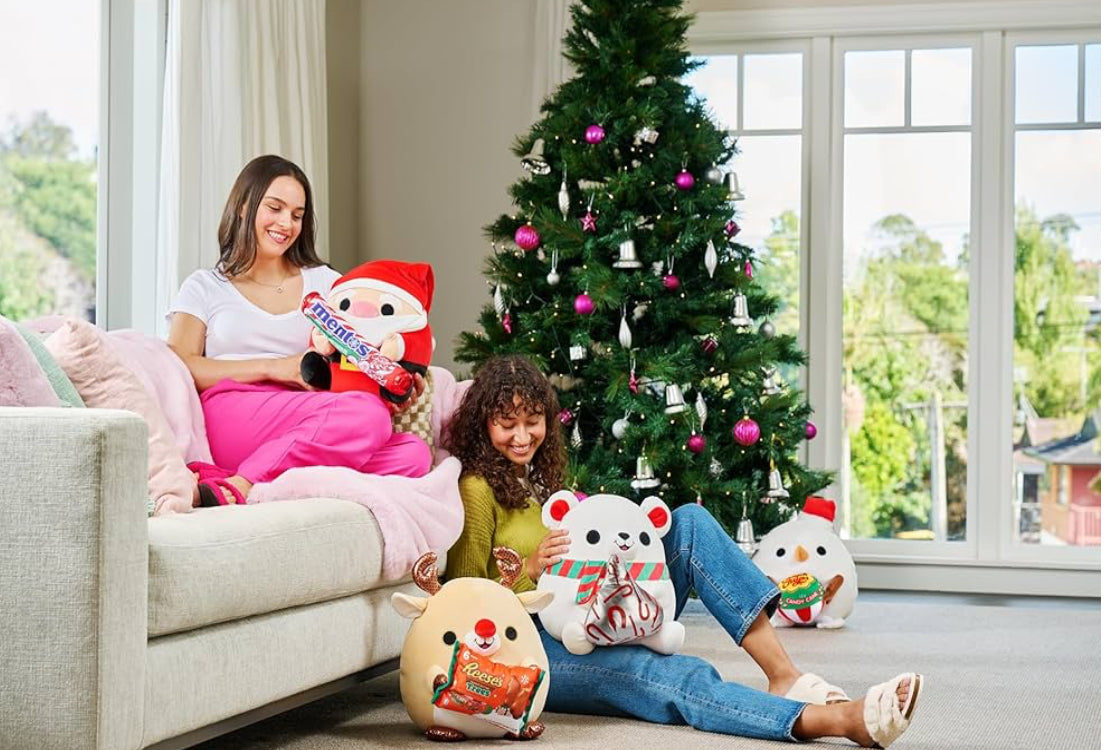 Snackles Christmas 35cm Polar Bear (Kisses)