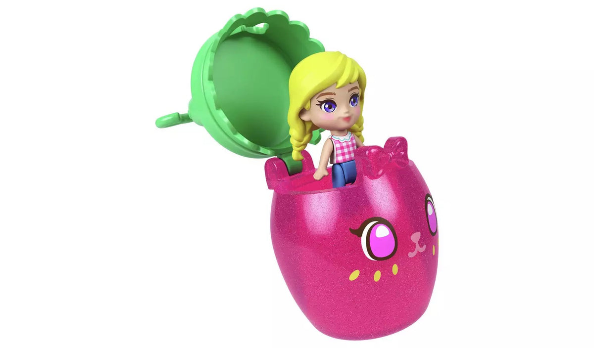 Polly Pocket Core Compact: Strawberry Bunny Basket