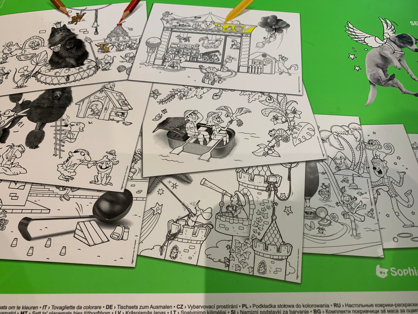 Maped Colouring in Placemats x15 pictures